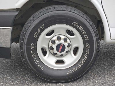 2020 GMC Savana Cargo 2500 RWD 2500 Regular Wheelbase Work Van