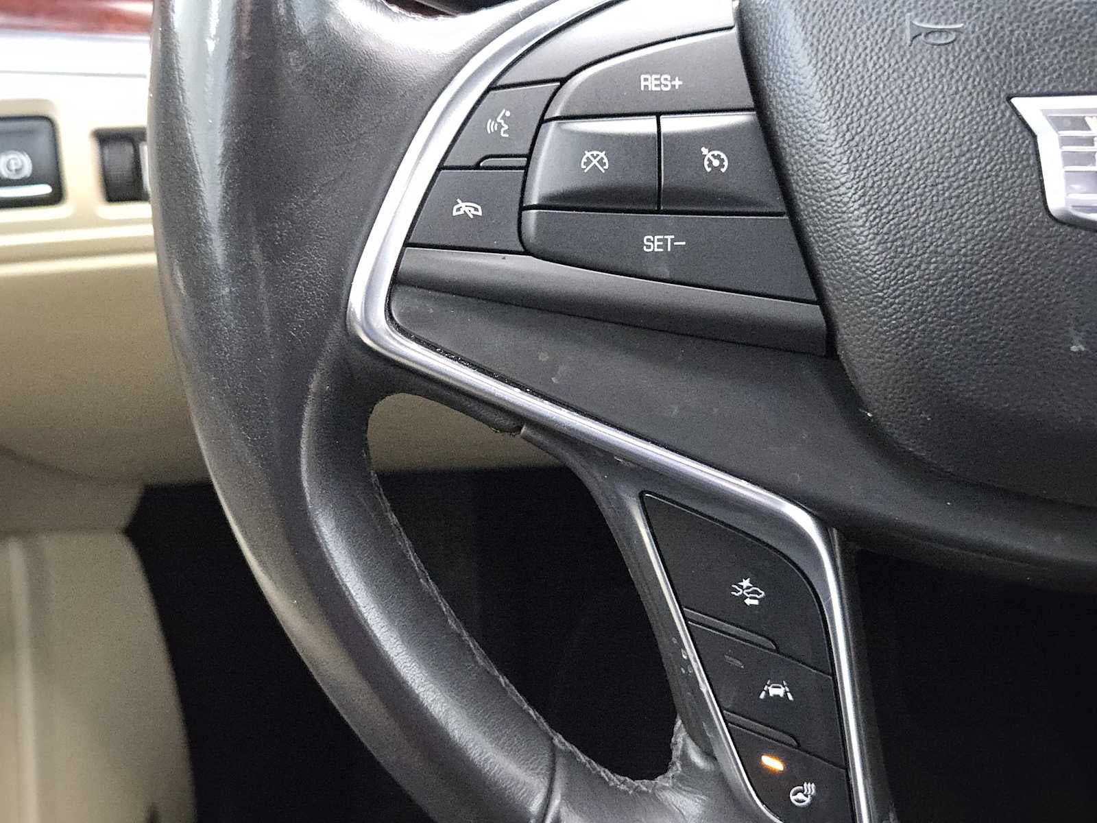 2018 Cadillac XT5 Luxury FWD