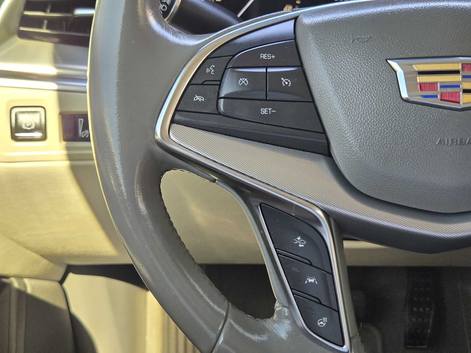 2020 Cadillac XT5 Premium Luxury AWD