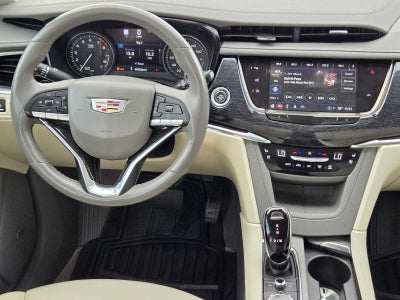 2023 Cadillac XT6 Premium Luxury