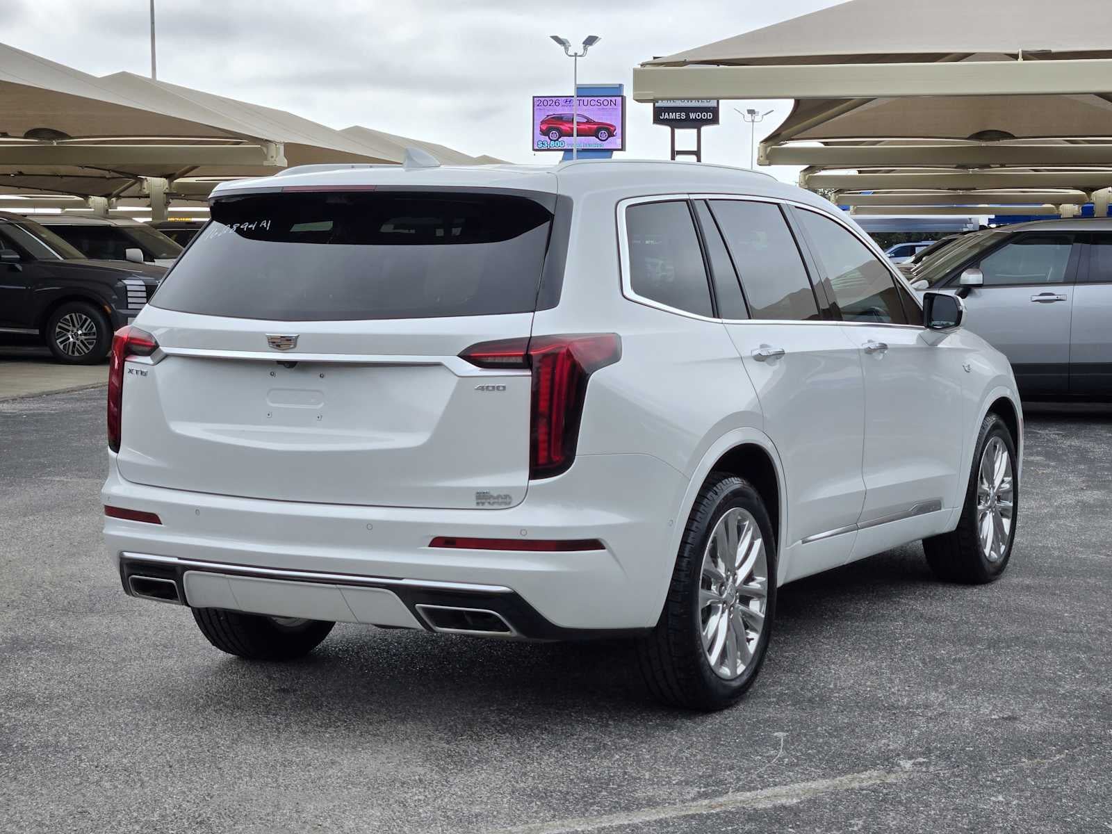 2023 Cadillac XT6 Premium Luxury