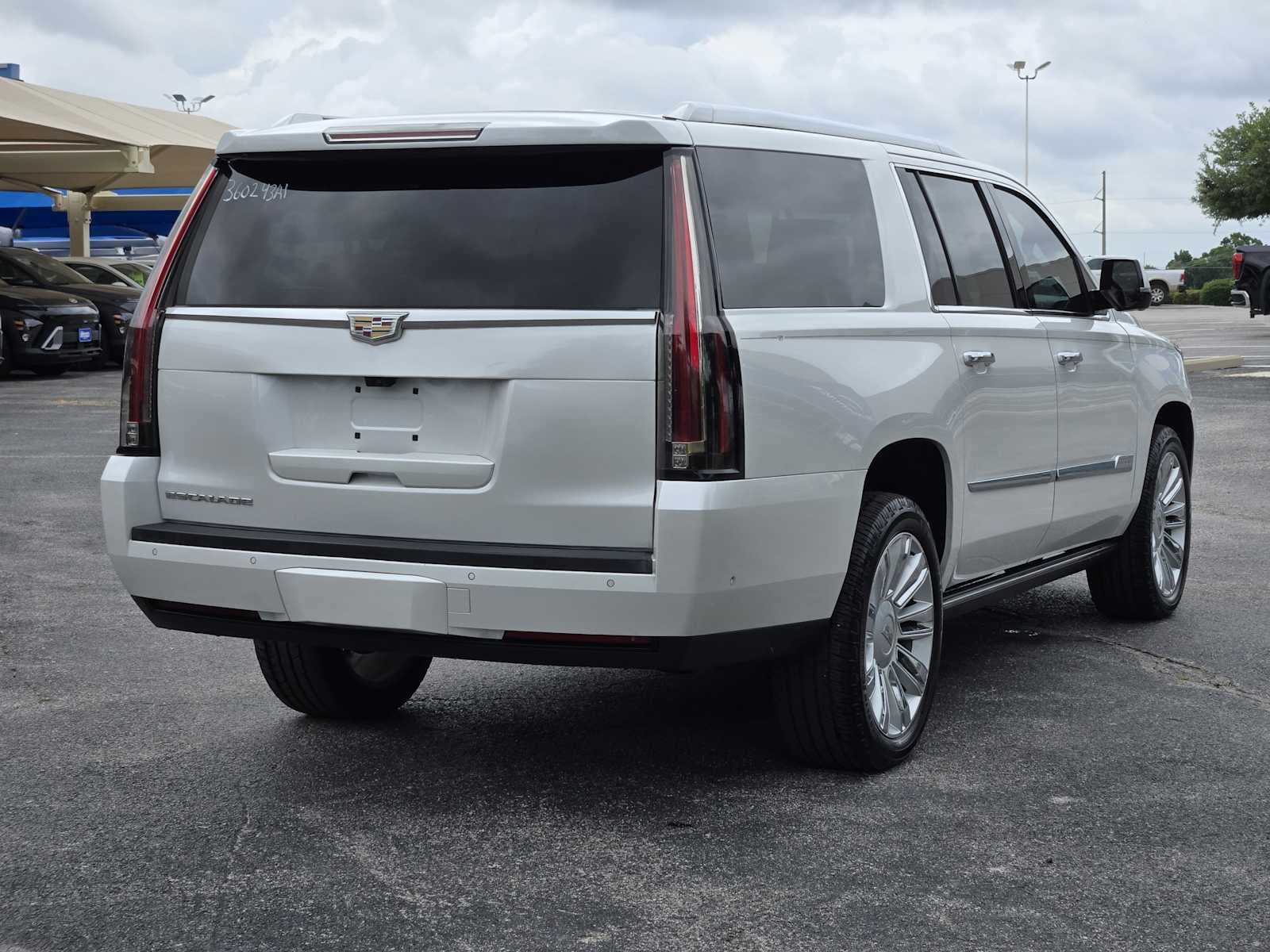 2019 Cadillac Escalade ESV Platinum