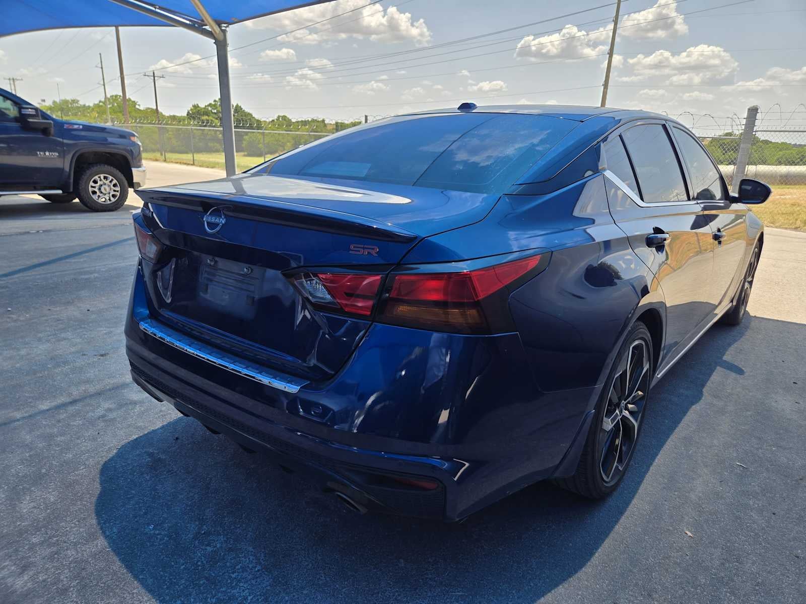 2023 Nissan Altima SR FWD