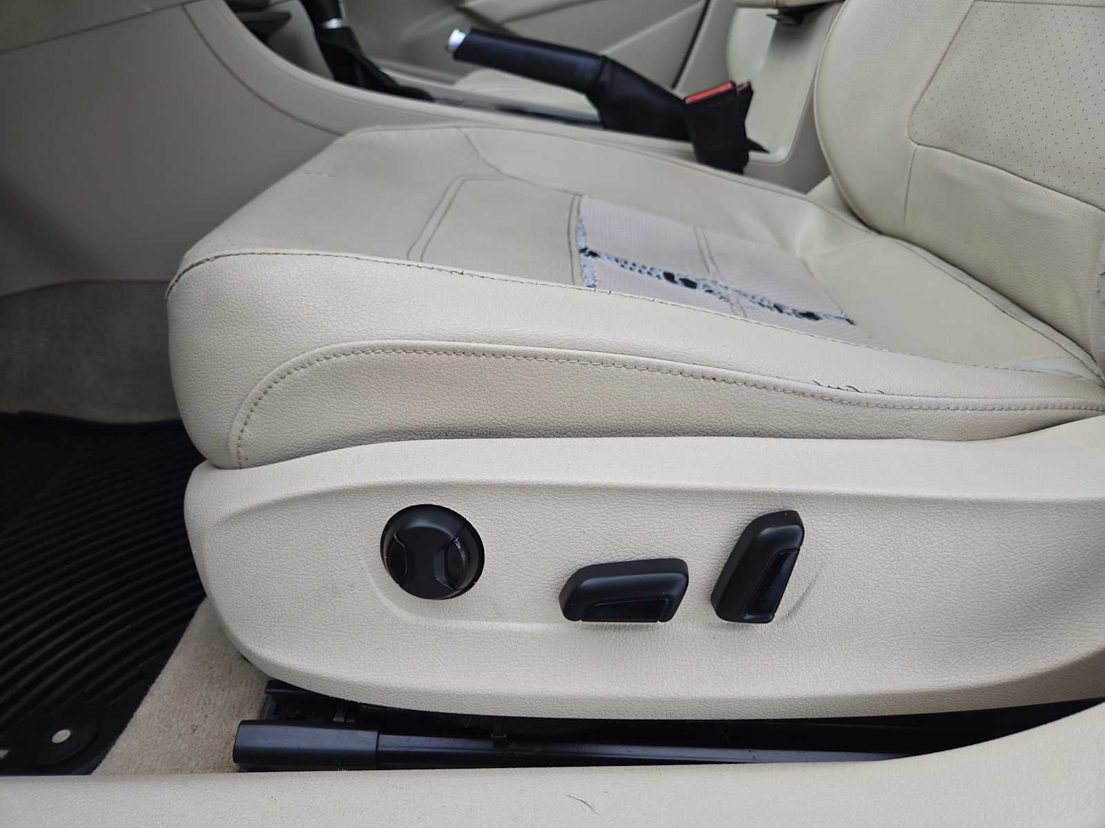 2015 Volkswagen Passat 2.0L TDI SE