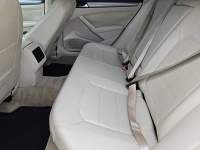 2015 Volkswagen Passat 2.0L TDI SE