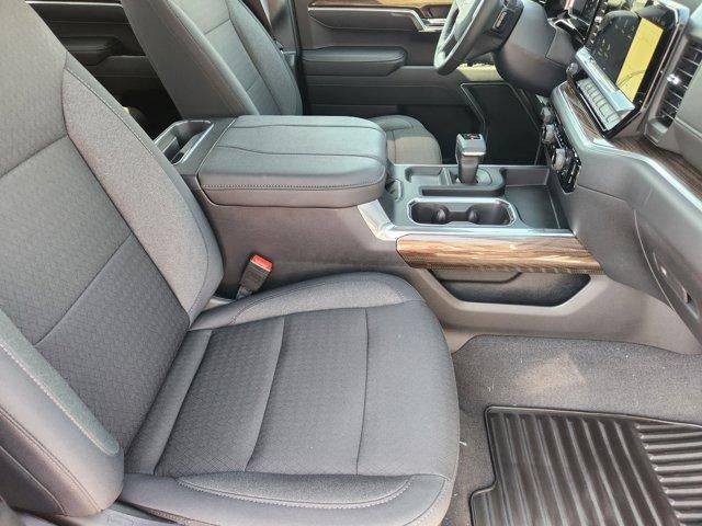 2026 Chevrolet Silverado 1500 LT - Photo 10