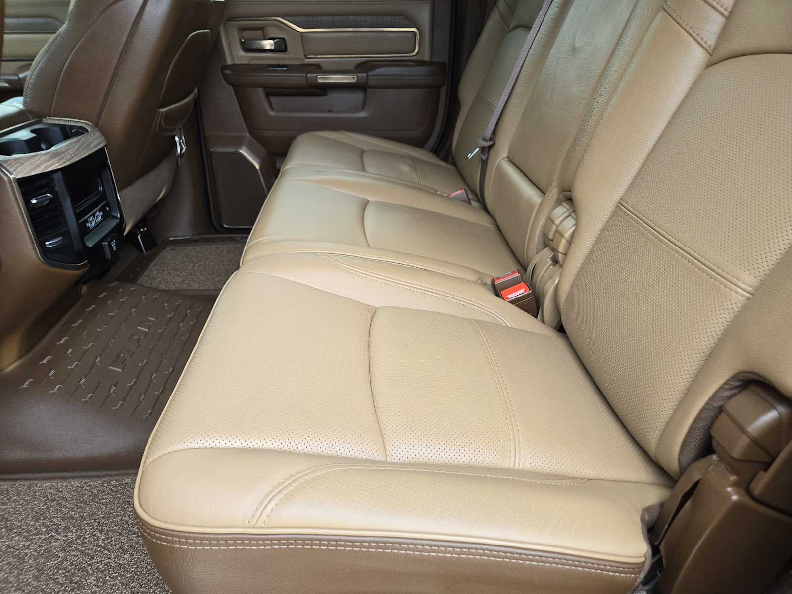 2024 RAM 2500 Limited Longhorn Crew Cab 4x4 8' Box
