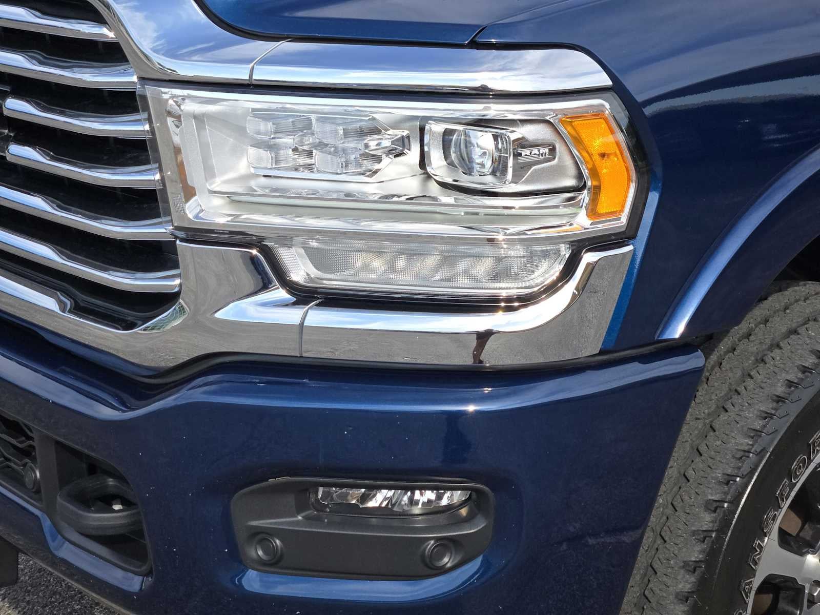2024 RAM 2500 Limited Longhorn Crew Cab 4x4 8' Box