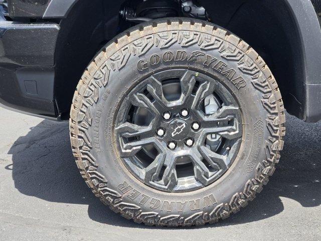 2026 Chevrolet Silverado 1500 ZR2 - Photo 7
