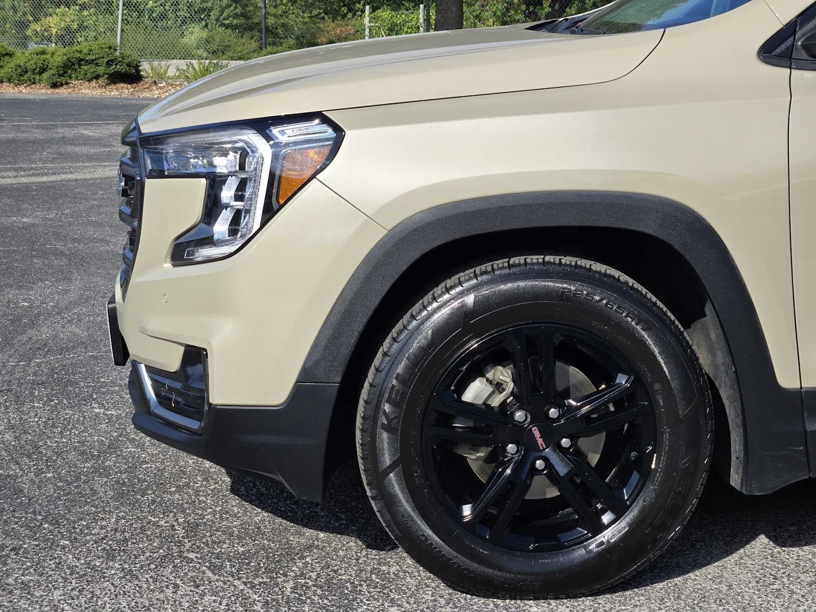 2023 GMC Terrain AT4