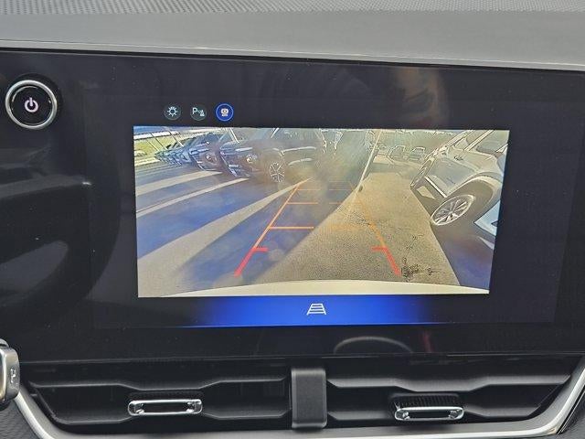 2027 Chevrolet Equinox LT - Photo 13