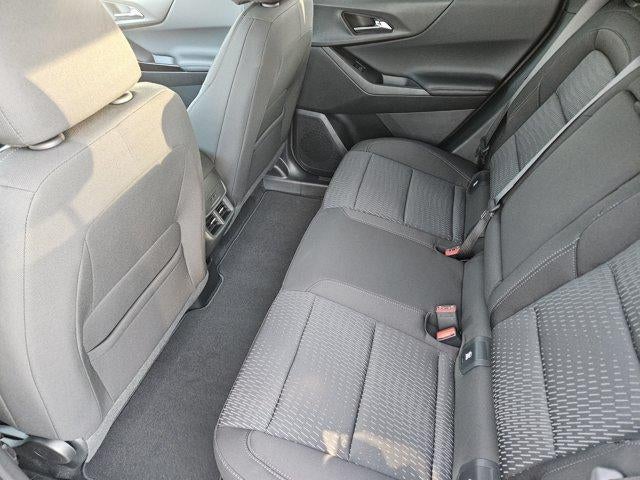2027 Chevrolet Equinox LT - Photo 19