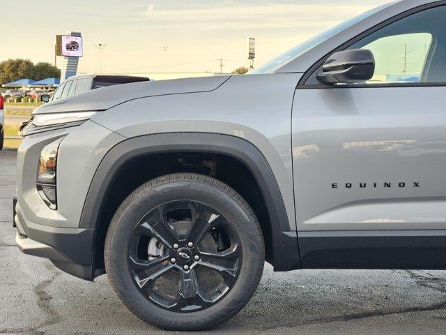 2027 Chevrolet Equinox LT - Photo 6