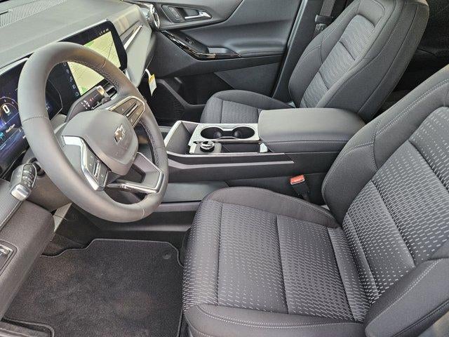 2027 Chevrolet Equinox LT - Photo 9