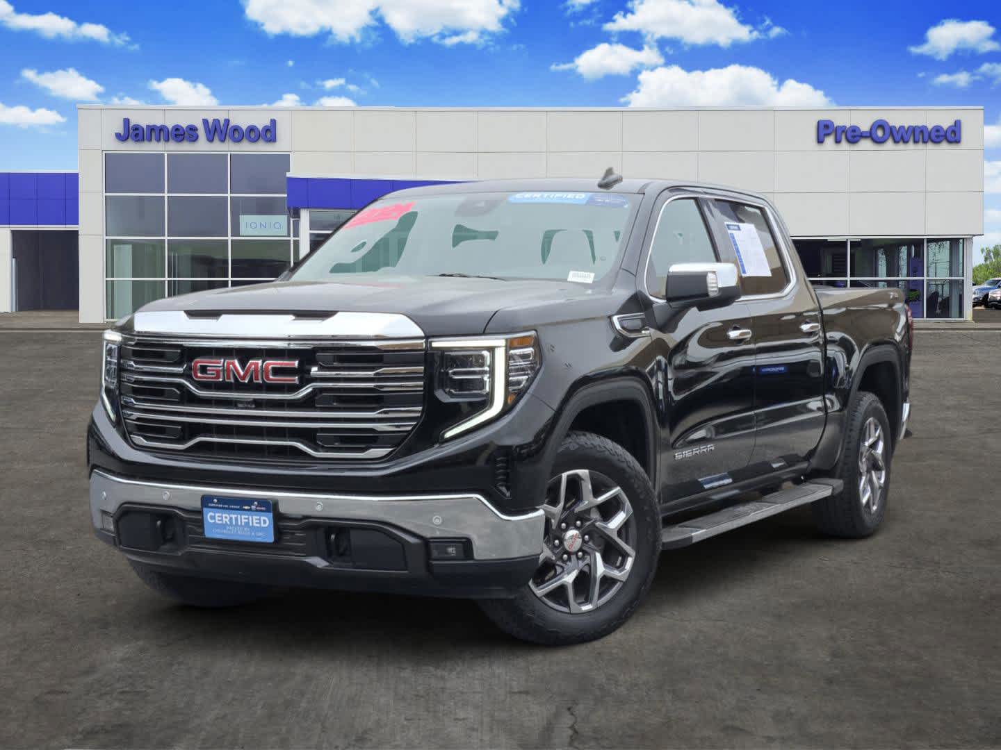 2024 GMC Sierra 1500 SLT
