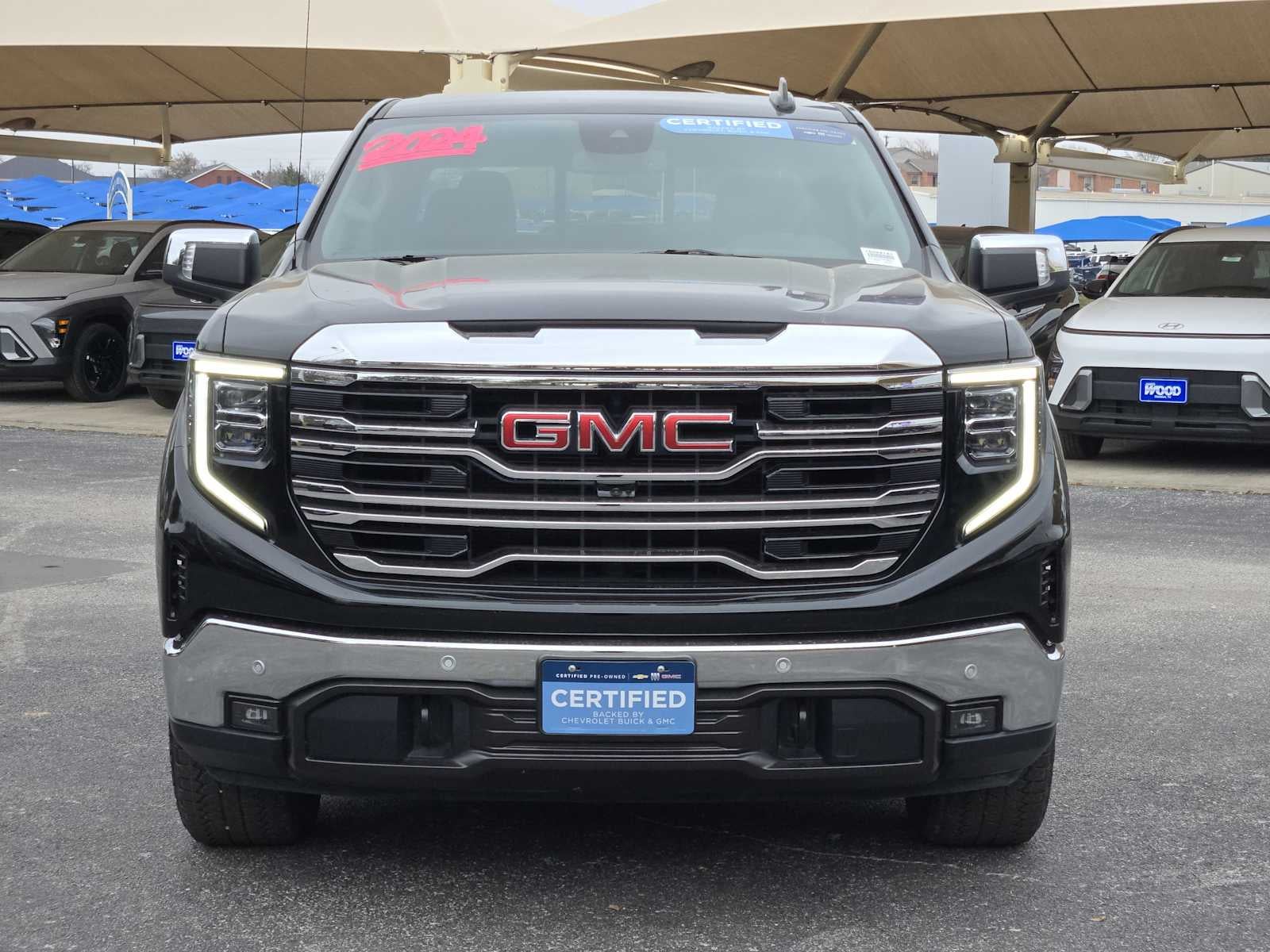 2024 GMC Sierra 1500 SLT