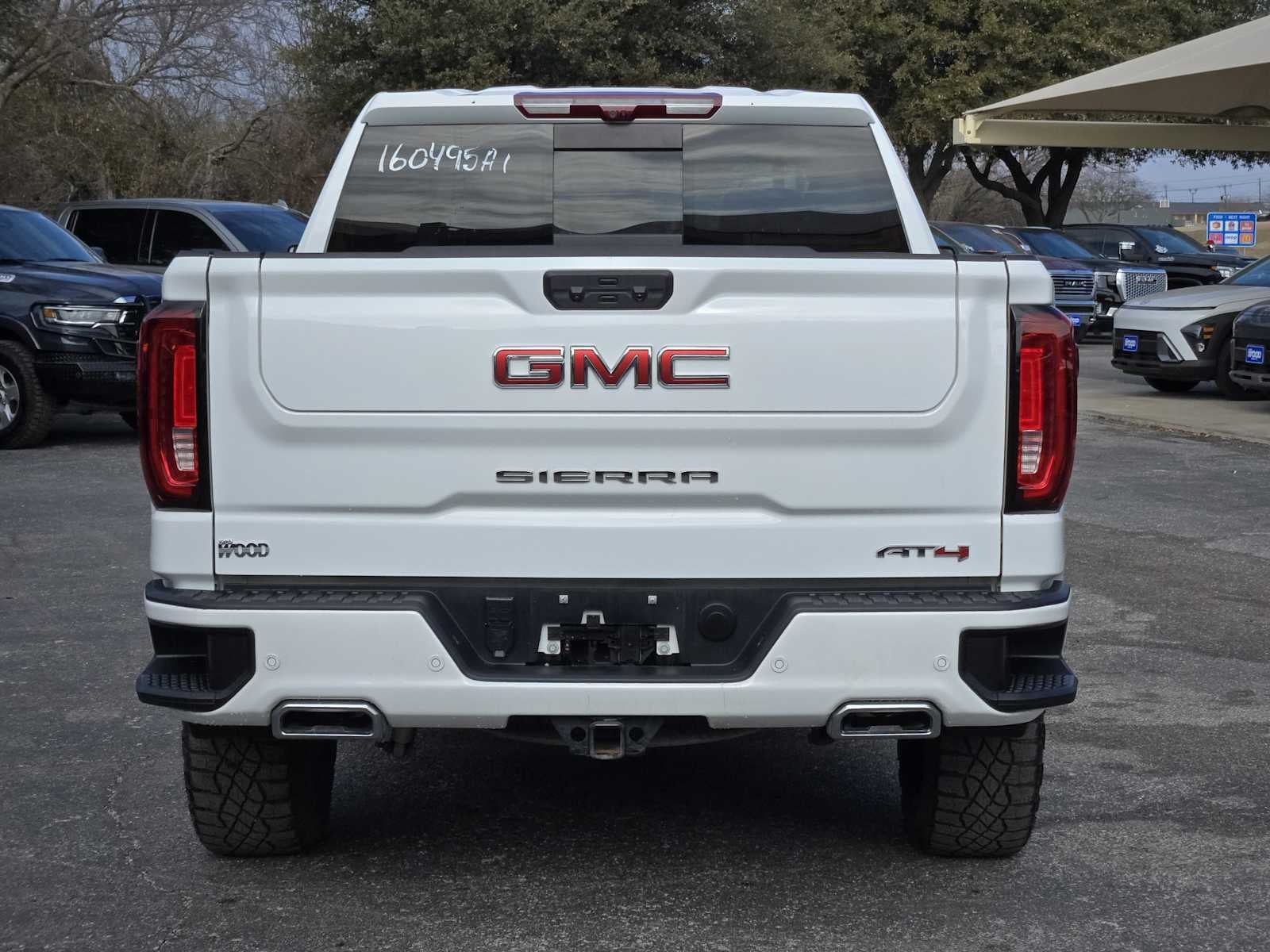 2024 GMC Sierra 1500 AT4