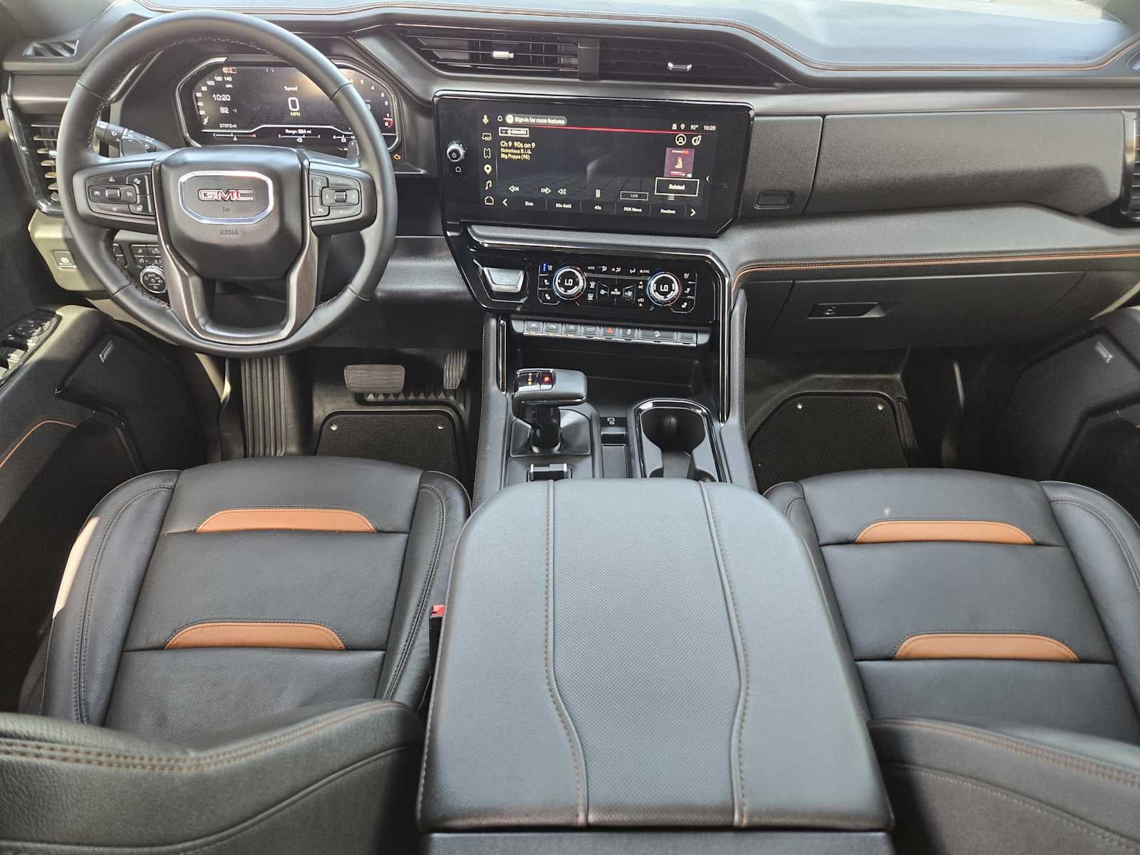2025 GMC Sierra 1500 AT4