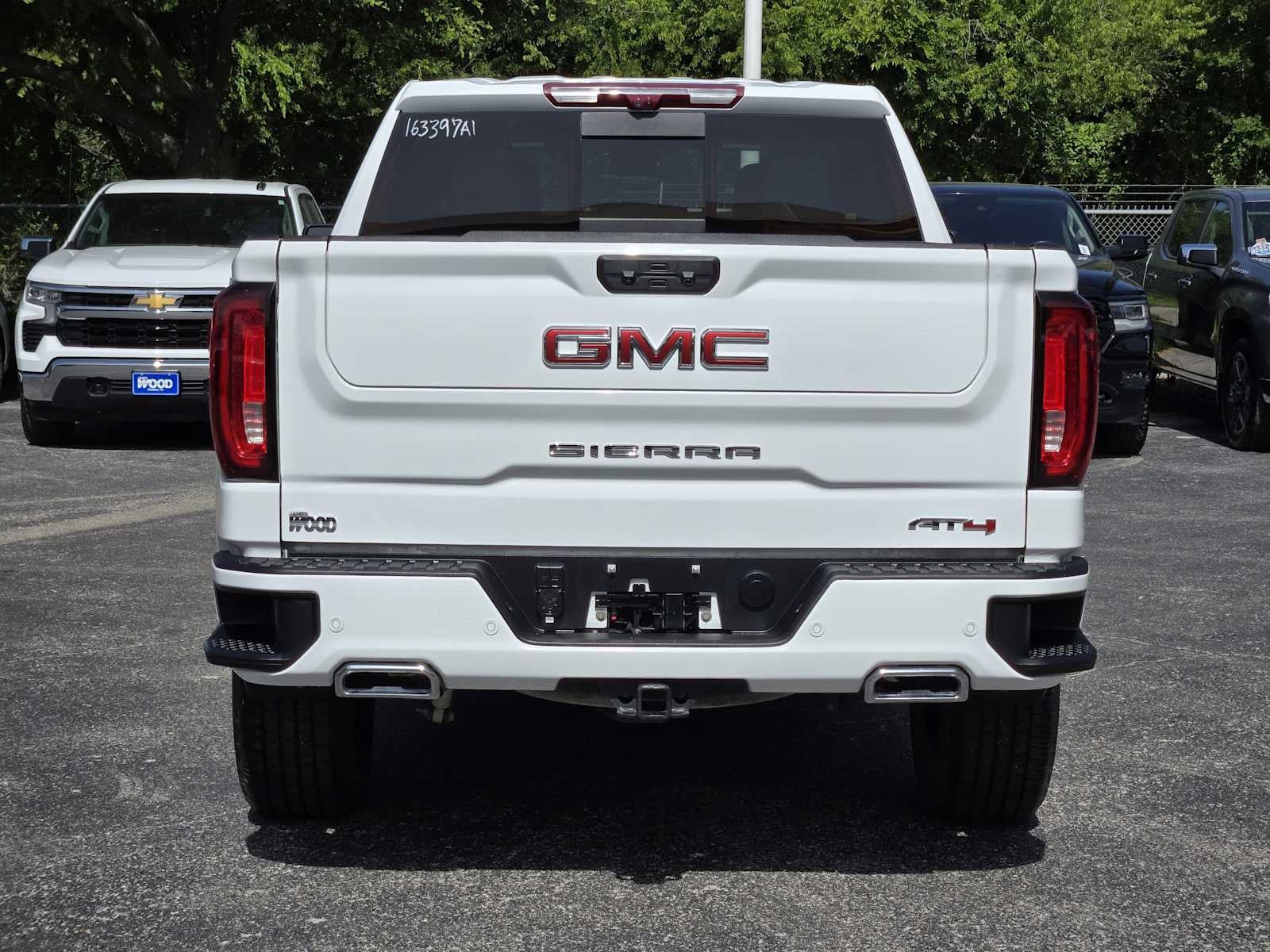 2025 GMC Sierra 1500 AT4