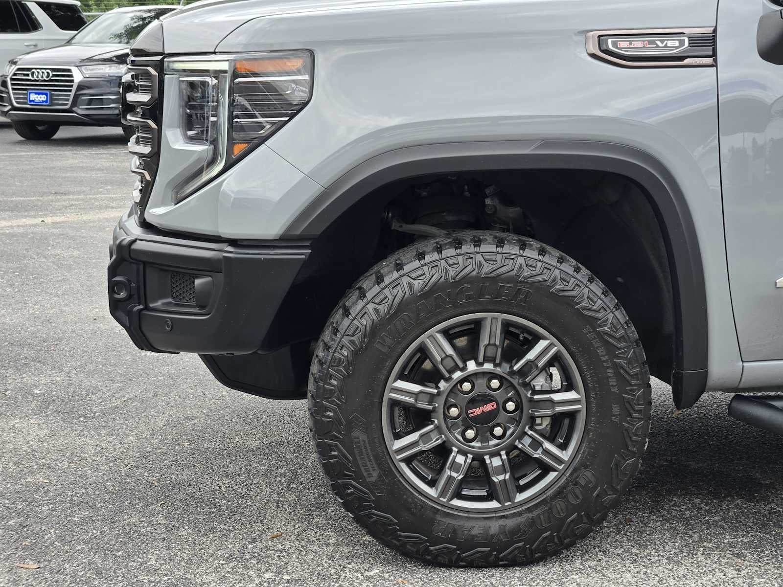 2024 GMC Sierra 1500 AT4X