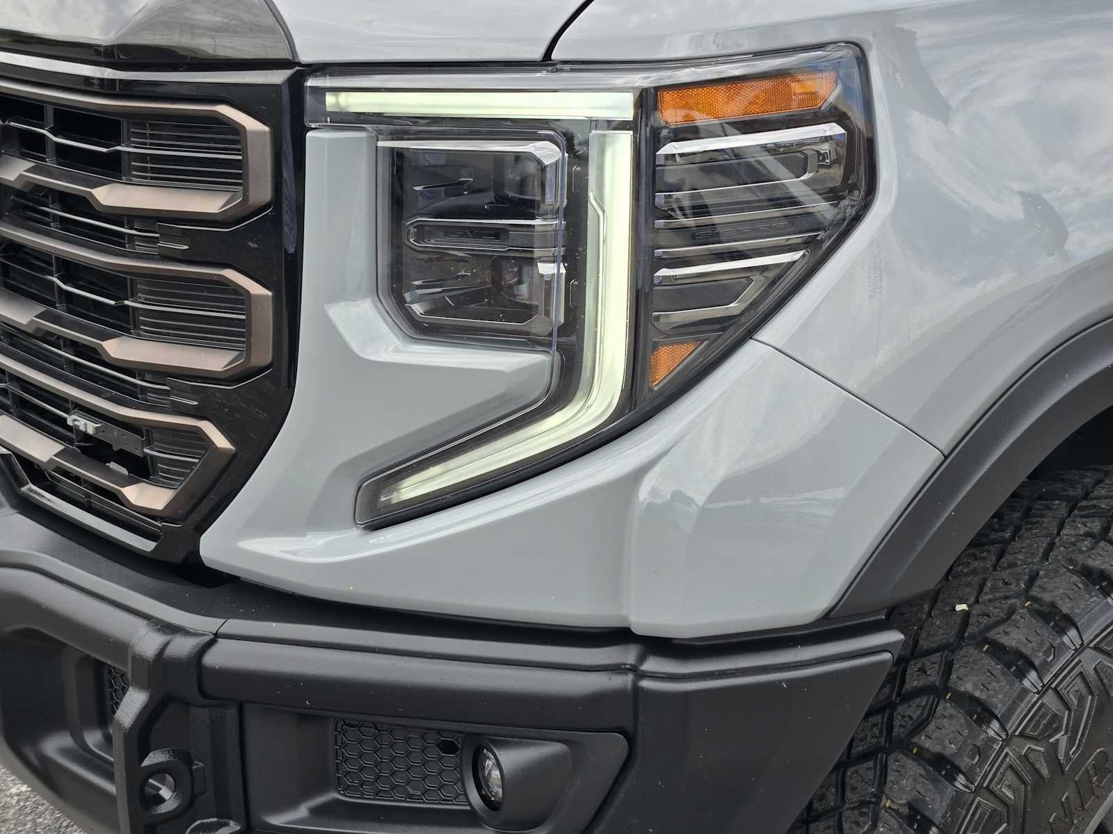 2024 GMC Sierra 1500 AT4X