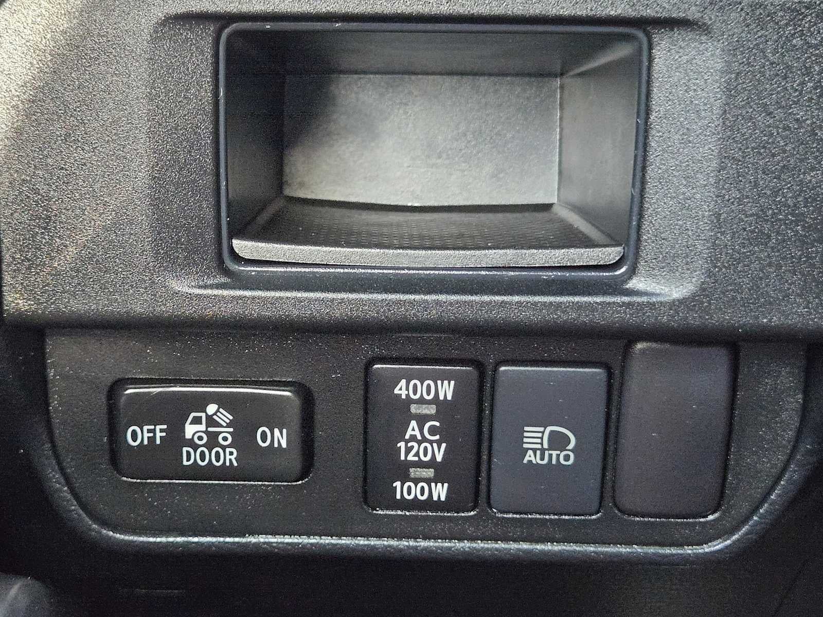 2019 Toyota Tacoma 4WD SR