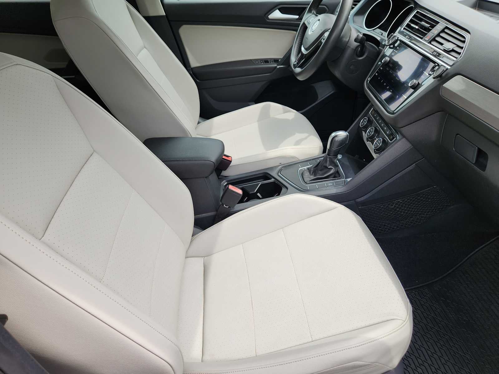 2020 Volkswagen Tiguan SE
