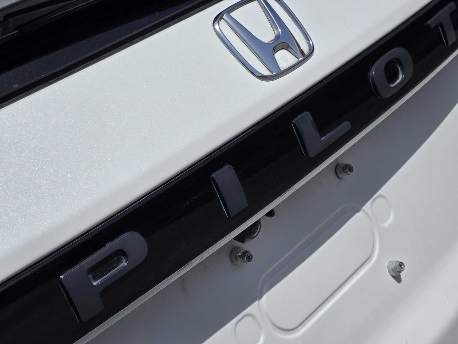 2023 Honda Pilot LX