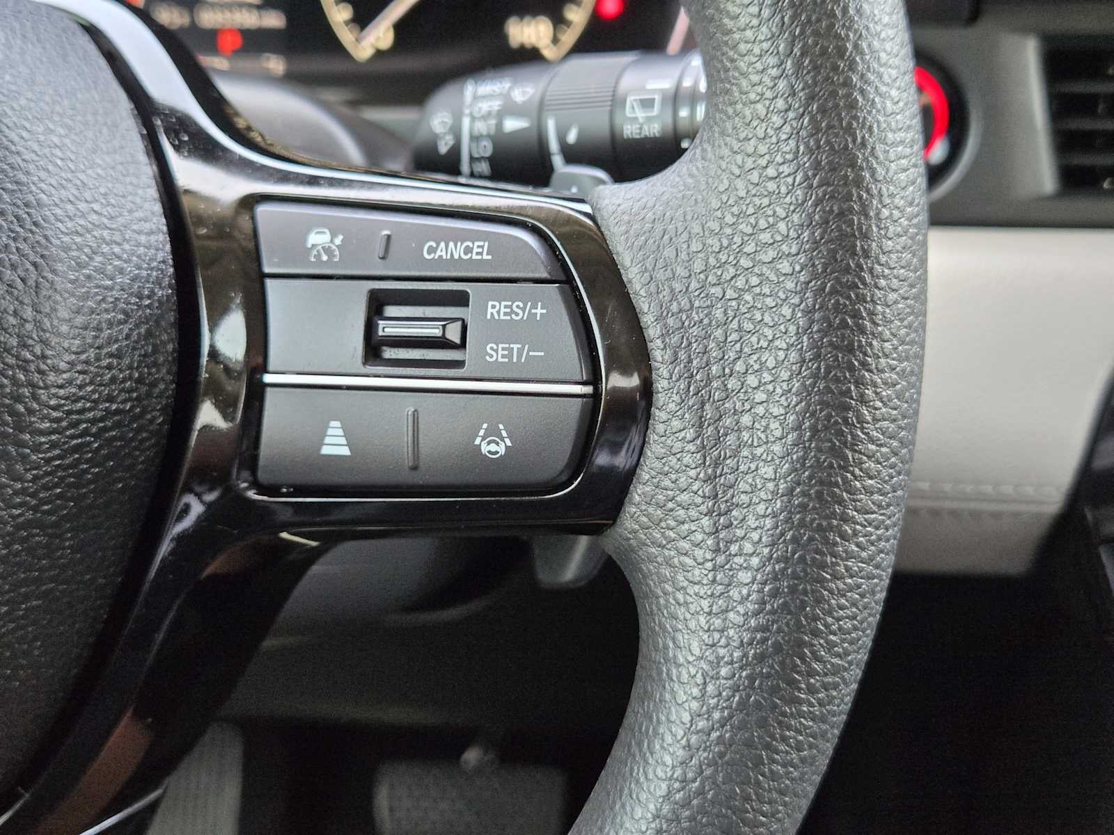 2023 Honda Pilot LX