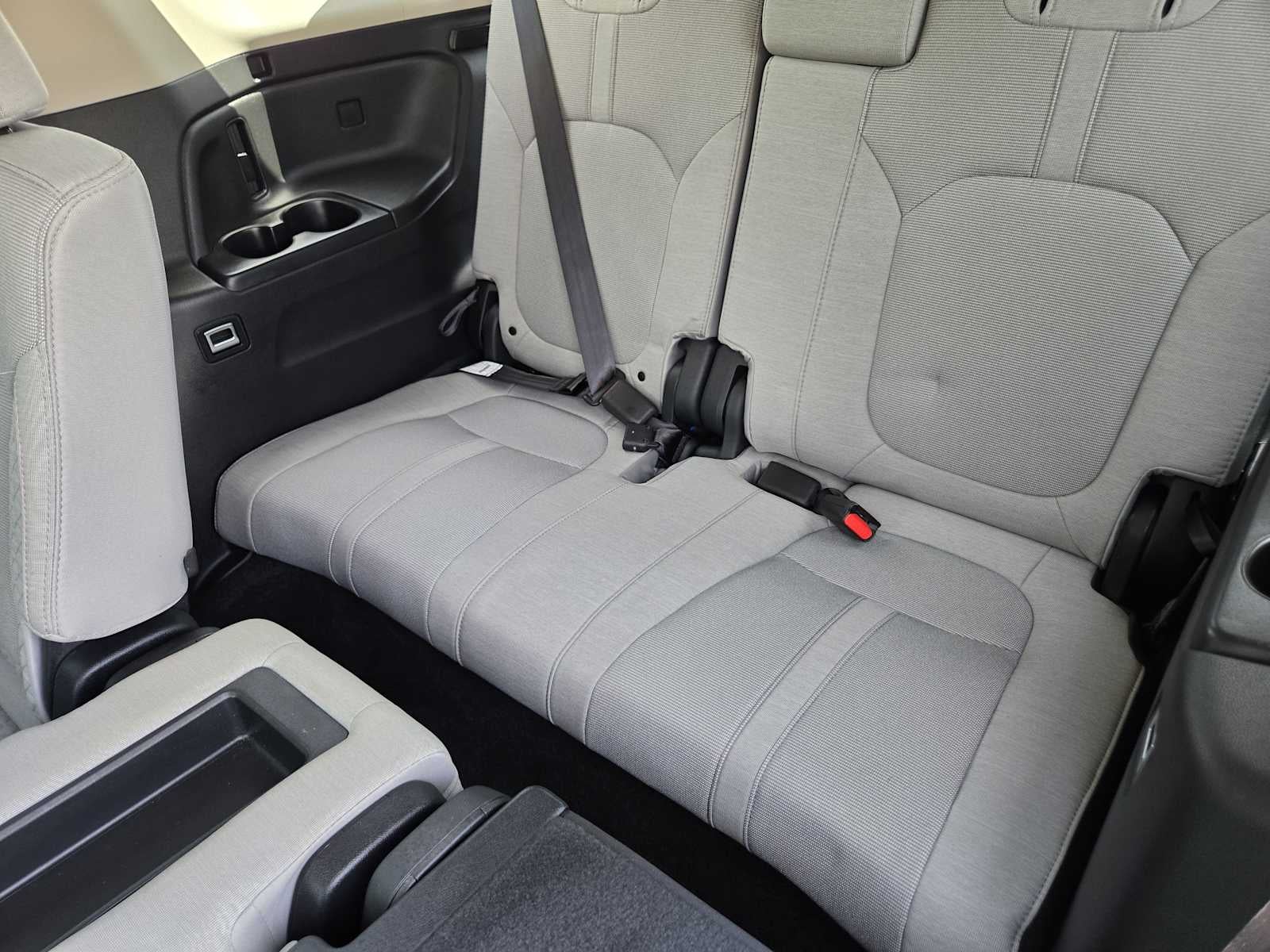2023 Honda Pilot LX