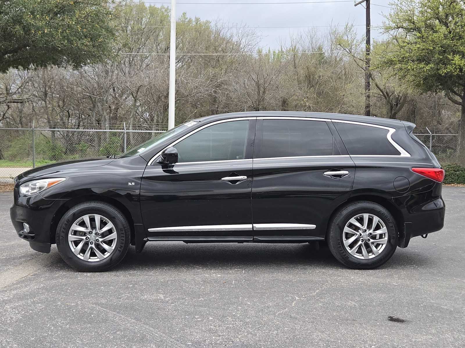 2014 INFINITI QX60 Base
