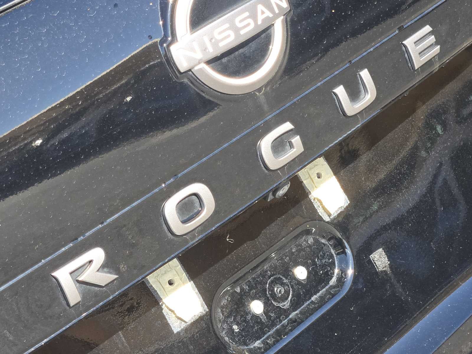 2024 Nissan Rogue SV FWD