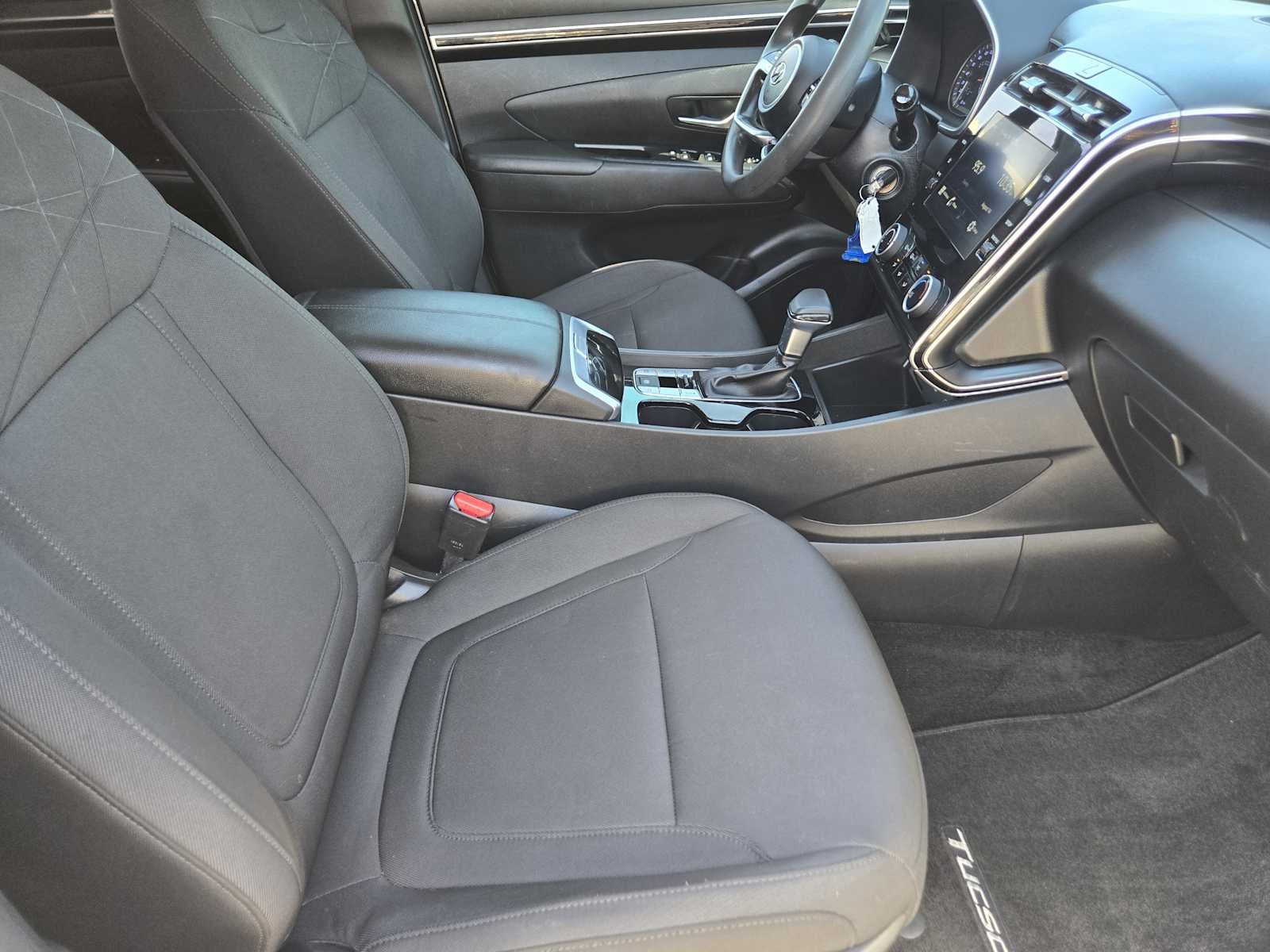 2022 Hyundai Tucson SE