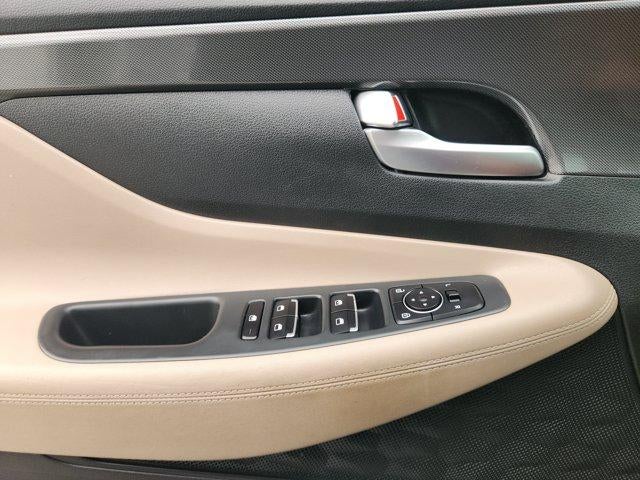 2021 Hyundai Santa Fe SE