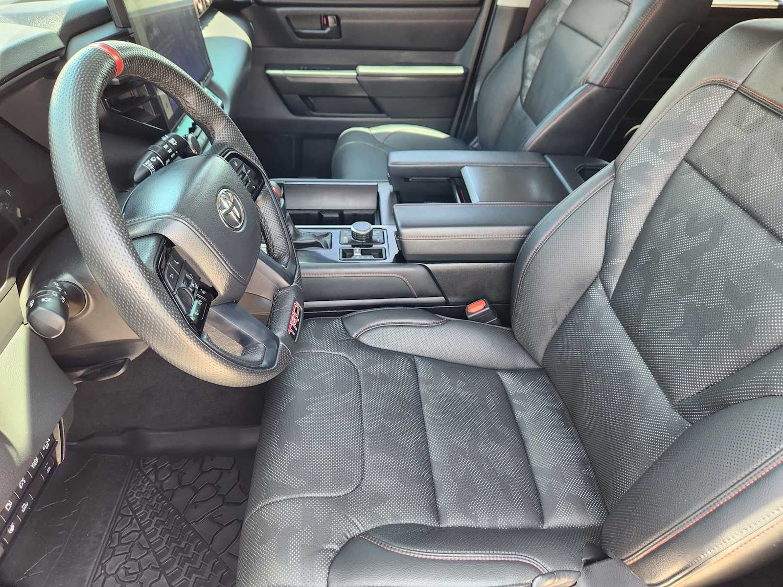2023 Toyota Sequoia SR5
