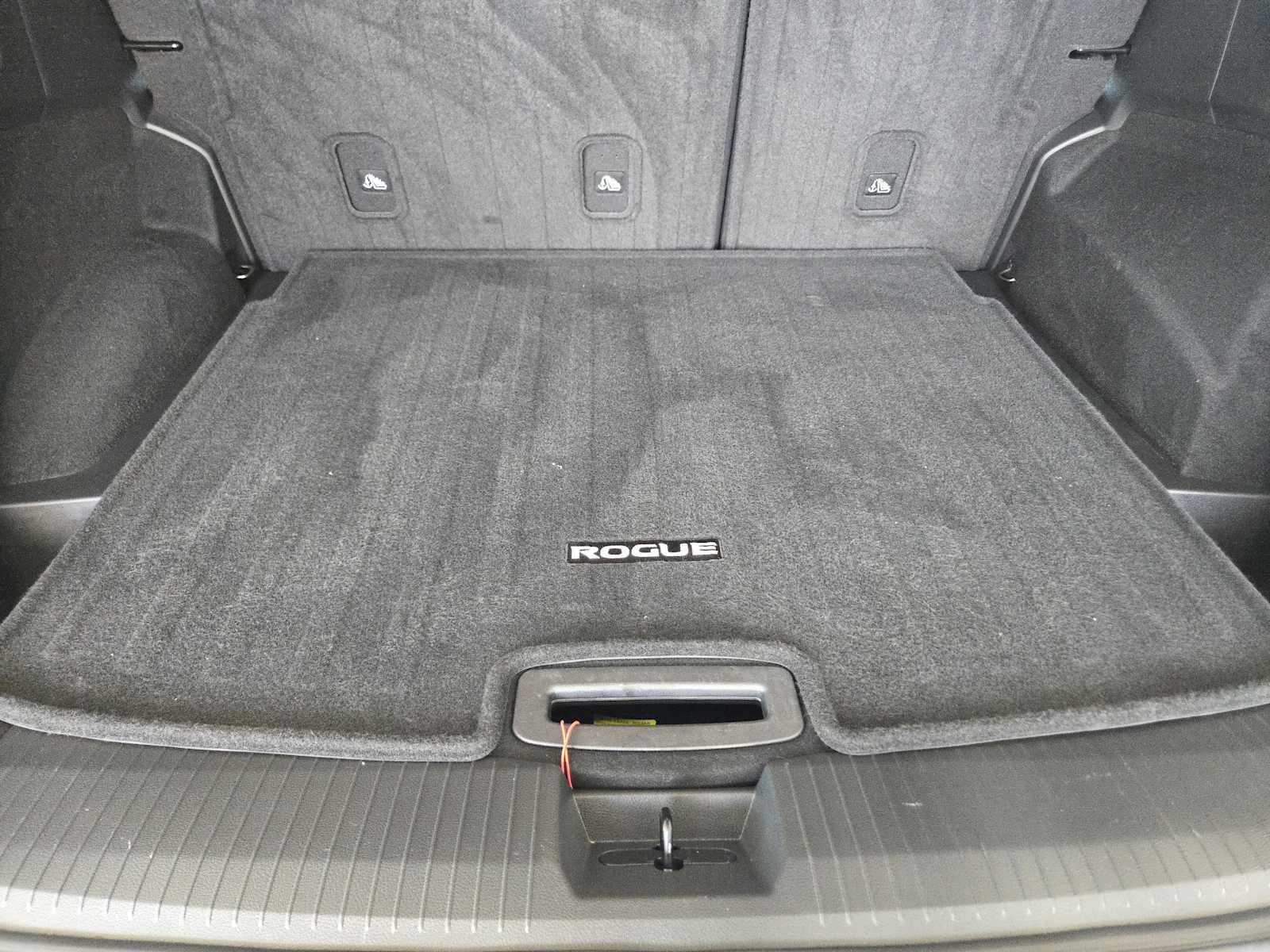 2024 Nissan Rogue SV FWD