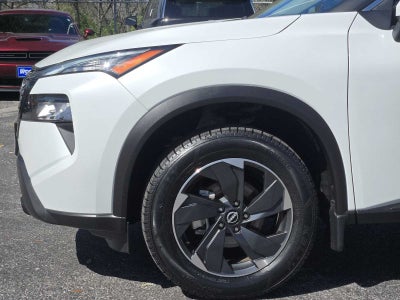 2024 Nissan Rogue SV FWD